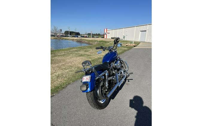 2007 XL 1200C Sportster® 1200 Custom *WHOLESALE* - Harley-Davidson®