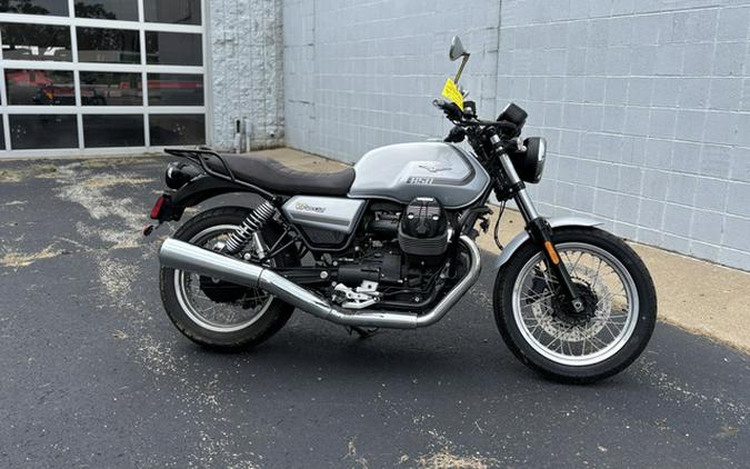 2022 Moto Guzzi V7 SPECIAL 850