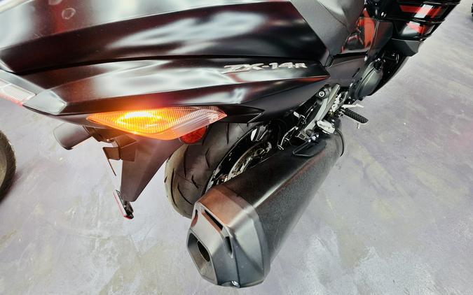 2023 Kawasaki Ninja ZX-14R ABS