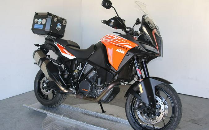 2018 KTM 1290 Super Adventure S Review