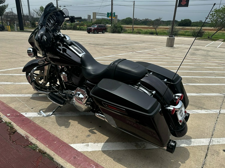 2014 Harley-Davidson Street Glide® Special