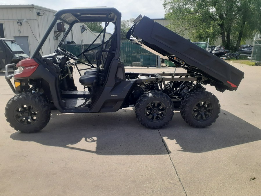 2024 Can-Am™ Defender 6X6 XT HD10