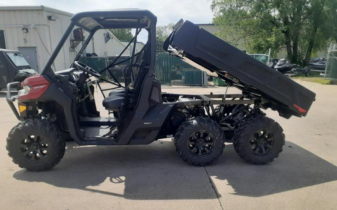 2024 Can-Am™ Defender 6X6 XT HD10