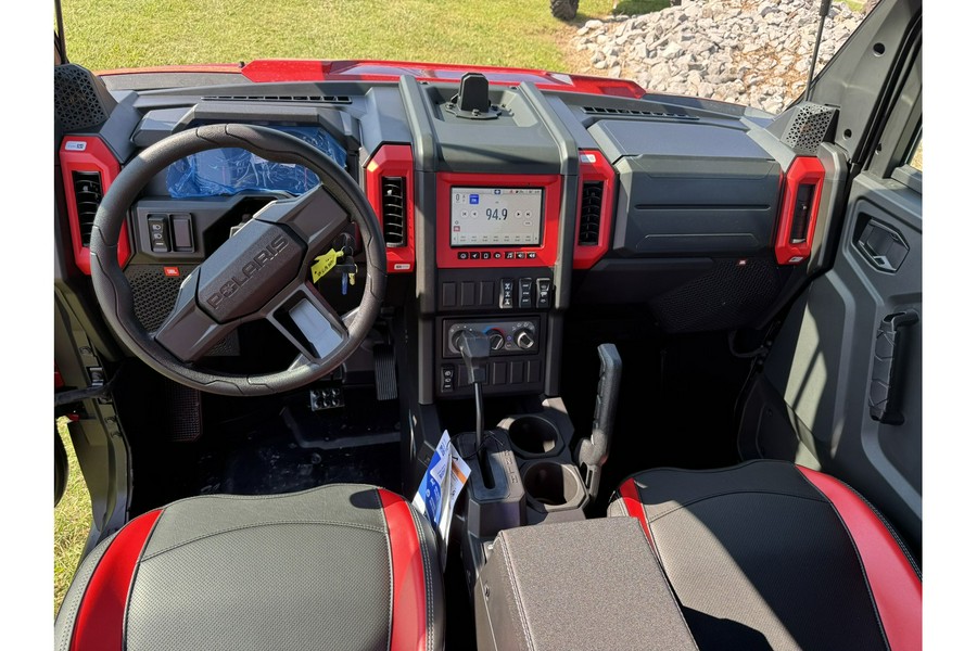 2026 Polaris XPEDITION XP 5 Seat Northstar - Performance Red