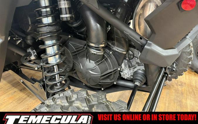 2026 Can-Am Maverick X3 X Rs Turbo RR Triple Black_7.6 In.