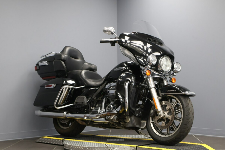 2019 Harley-Davidson® Electra Glide® Ultra Classic® FLHTCU