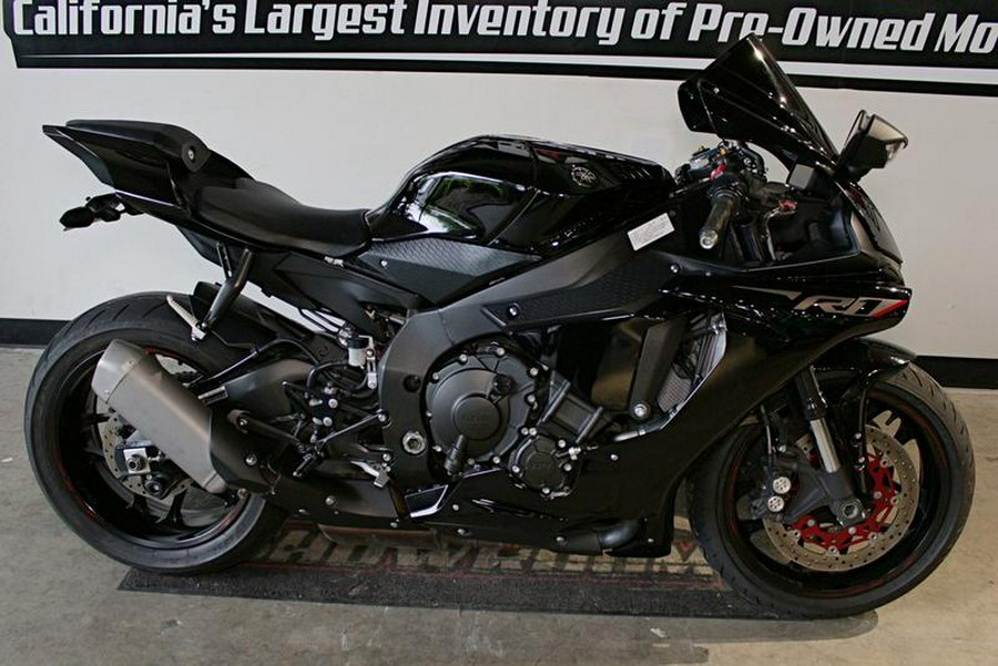 2018 Yamaha YZF-R1