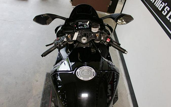 2018 Yamaha YZF-R1
