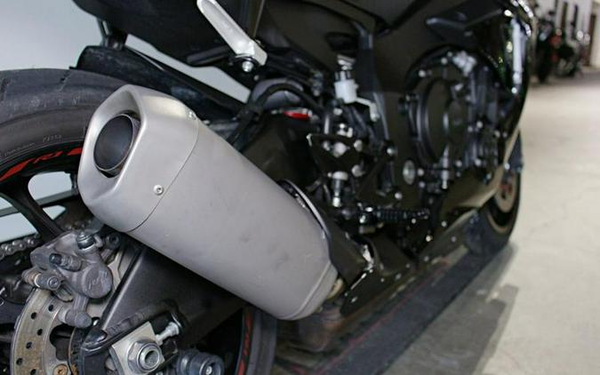 2018 Yamaha YZF-R1