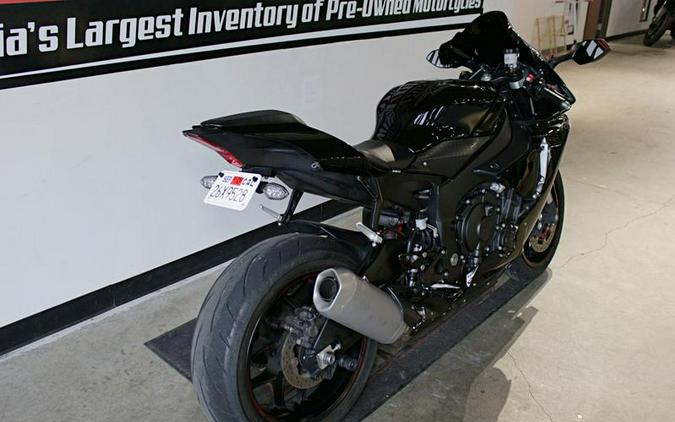 2018 Yamaha YZF-R1