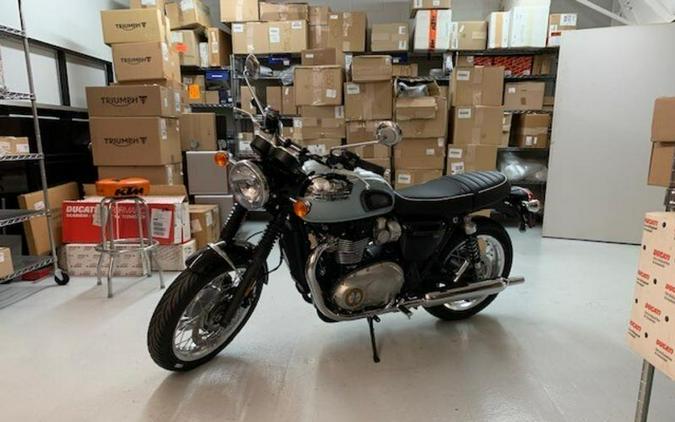 2023 Triumph Bonneville T120 - Chrome / Meriden Blue