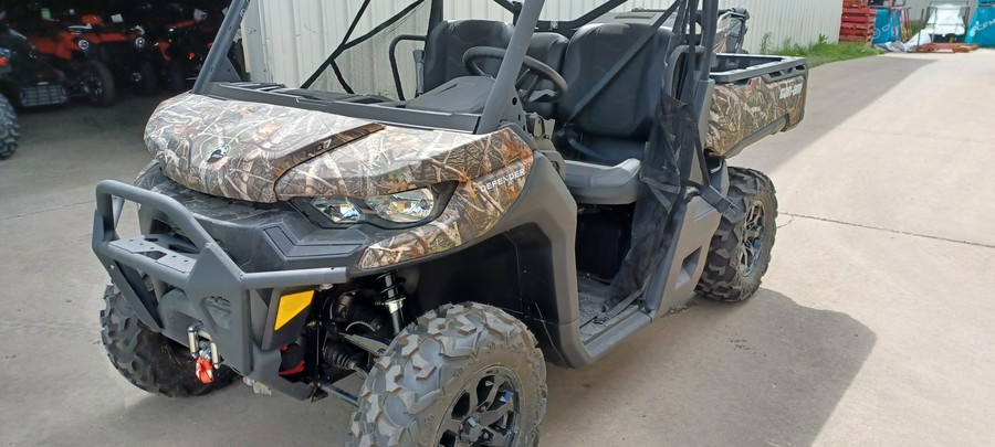 2024 Can-Am™ Defender XT HD7