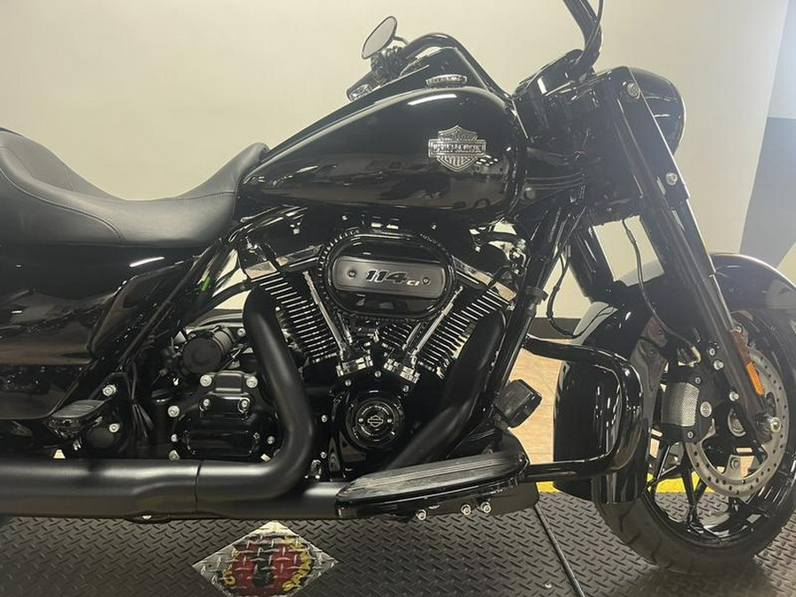 2024 Harley-Davidson® FLHRXS - Road King® Special