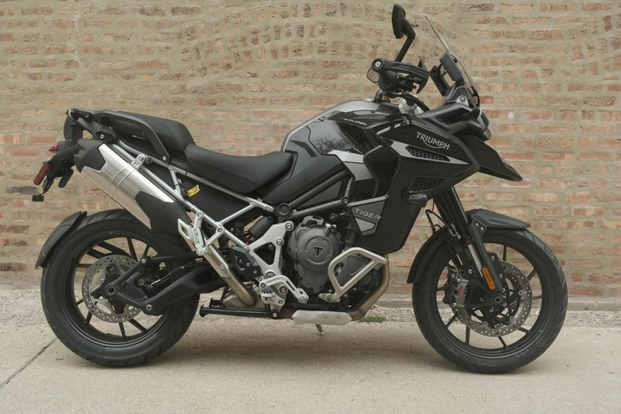 New 2025 Triumph Tiger 1200 GT Explorer