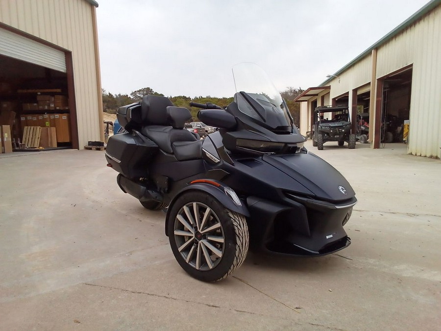 2022 Can-Am Spyder RT Sea-To-Sky