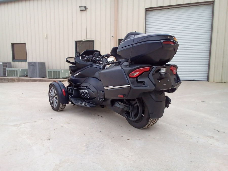 2022 Can-Am Spyder RT Sea-To-Sky