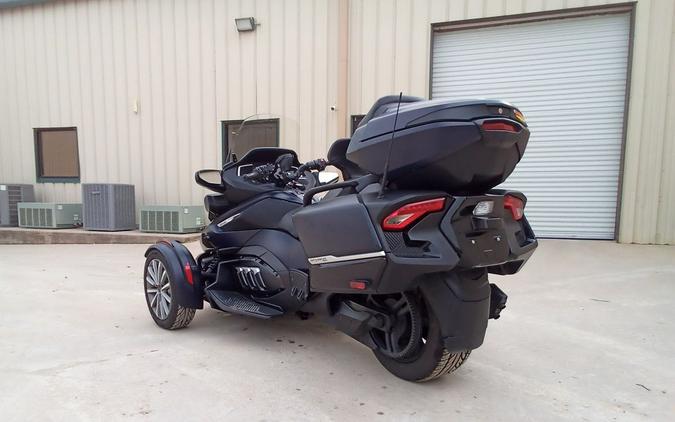 2022 Can-Am Spyder RT Sea-To-Sky