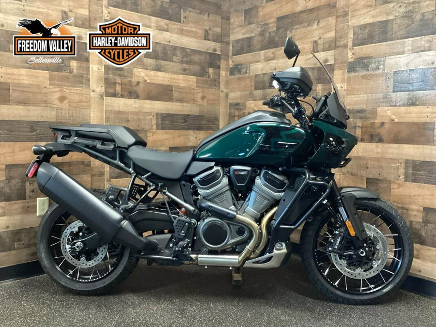 2024 Harley-Davidson Pan America™ 1250 Special Alpine Green w/Laced Wheels RA1250S