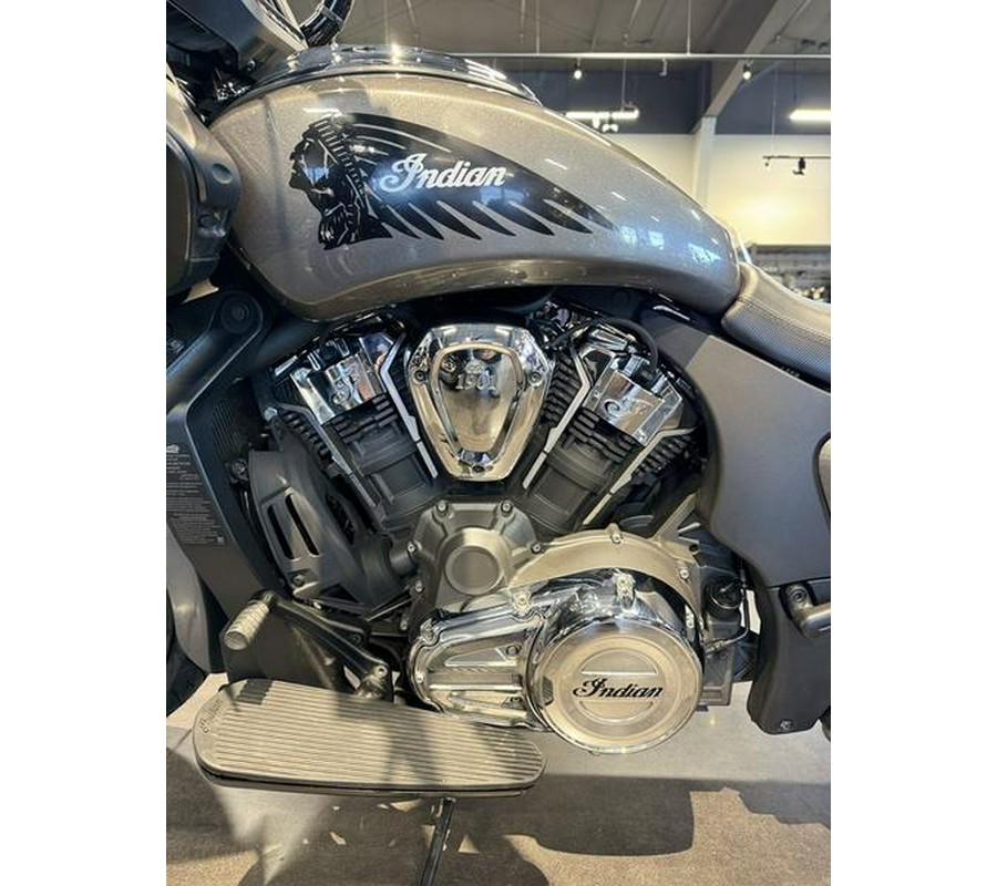 2020 Indian Motorcycle® Challenger Titanium Metallic