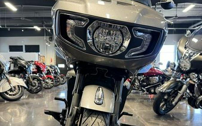 2020 Indian Motorcycle® Challenger Titanium Metallic