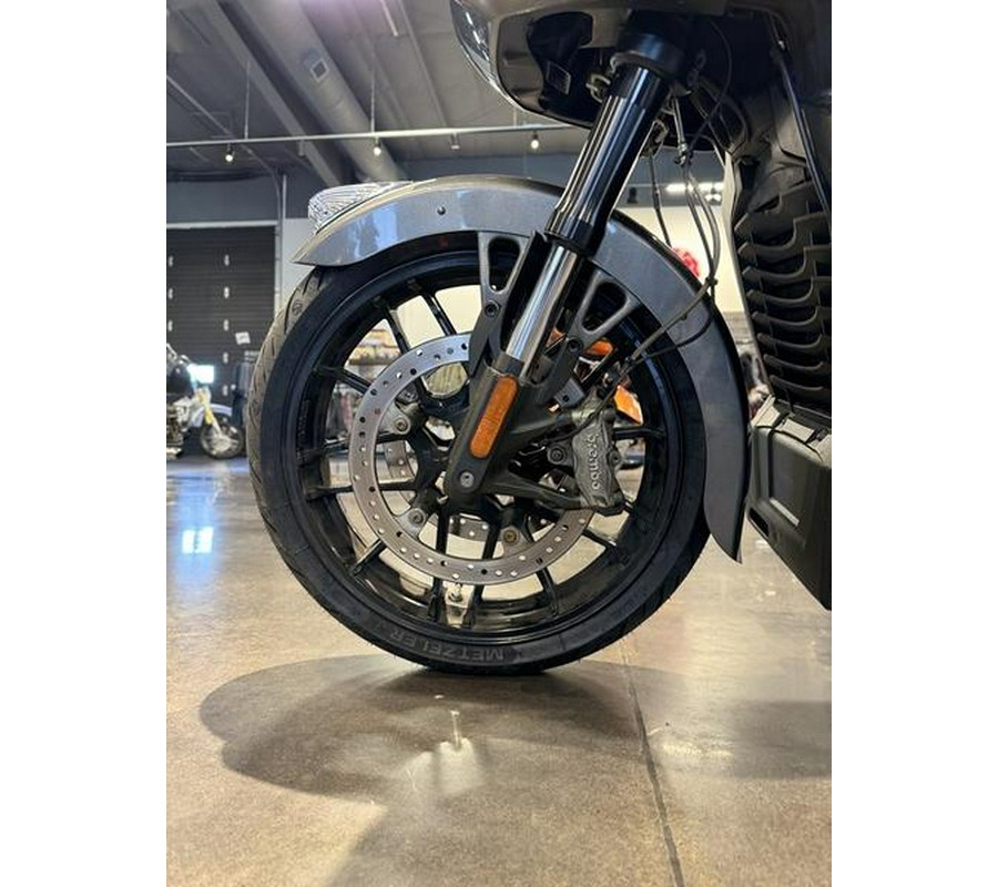 2020 Indian Motorcycle® Challenger Titanium Metallic