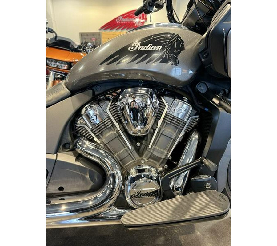 2020 Indian Motorcycle® Challenger Titanium Metallic