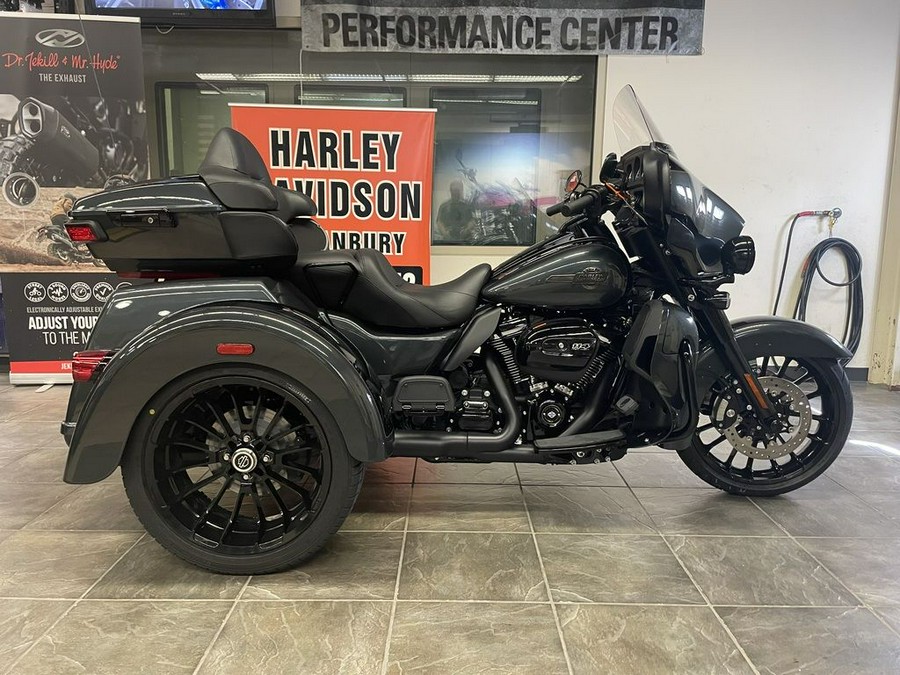 2025 Harley-Davidson® FLHTCUTG - Tri Glide® Ultra