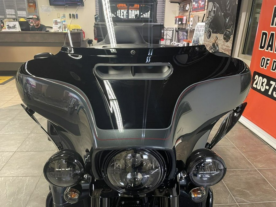 2025 Harley-Davidson® FLHTCUTG - Tri Glide® Ultra