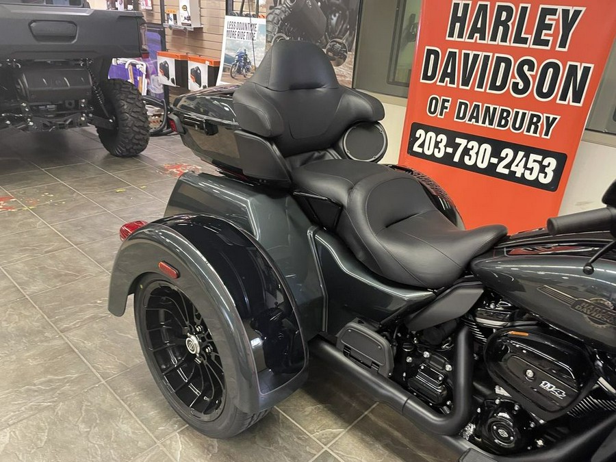 2025 Harley-Davidson® FLHTCUTG - Tri Glide® Ultra