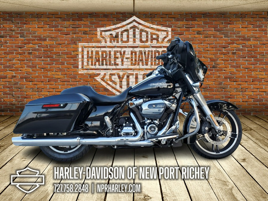 2018 Harley-Davidson® Street Glide® FLHX