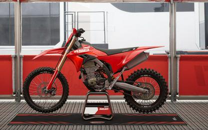 2026 Ducati Desmo450 Edx
