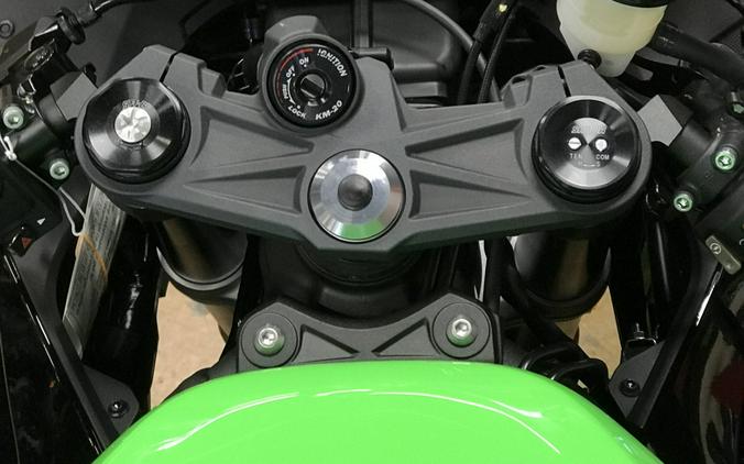 2025 Kawasaki NINJA ZX-6R ABS KRT EDITION