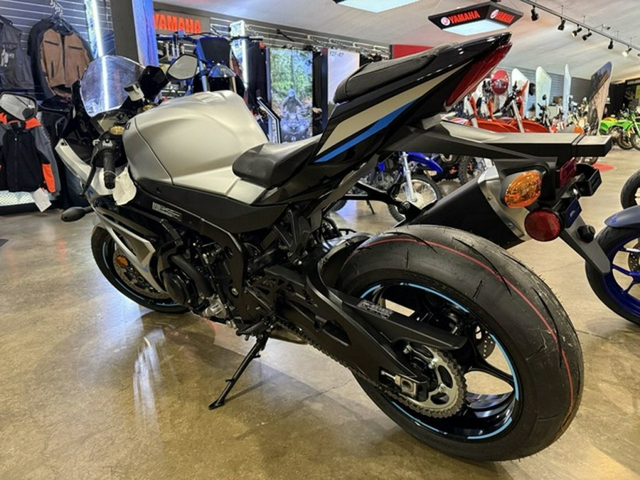 2025 Suzuki GSX-R 1000