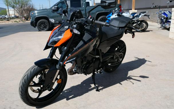 2026 KTM 250 DUKE