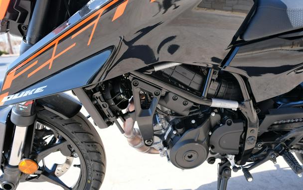 2026 KTM 250 DUKE