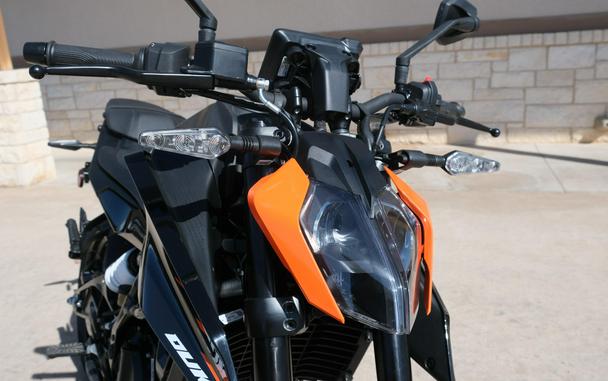 2026 KTM 250 DUKE