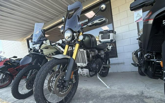 2023 Triumph Scrambler 1200 XE Chrome Edition Brooklands Green XE