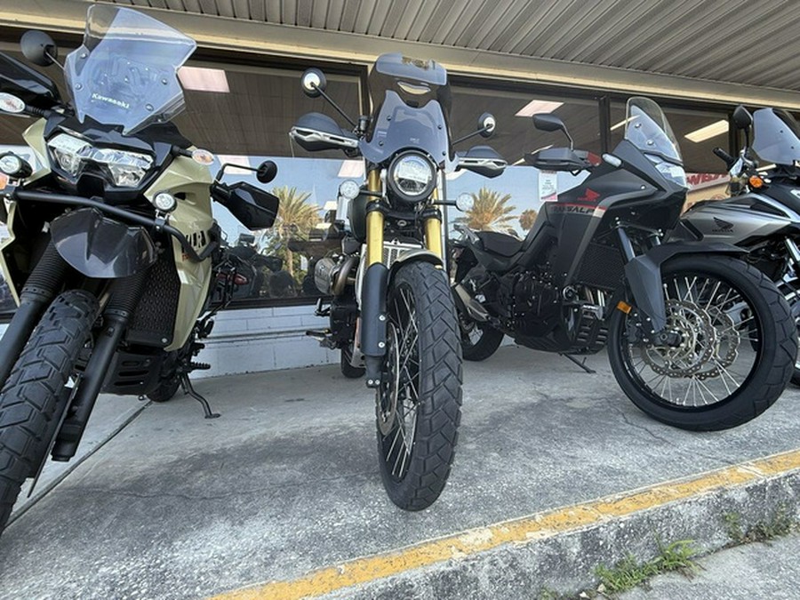 2023 Triumph Scrambler 1200 XE Chrome Edition Brooklands Green XE