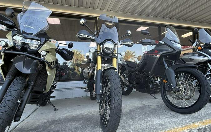 2023 Triumph Scrambler 1200 XE Chrome Edition Brooklands Green XE
