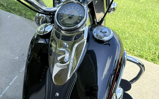 2016 Harley-Davidson® Heritage Softail® Classic