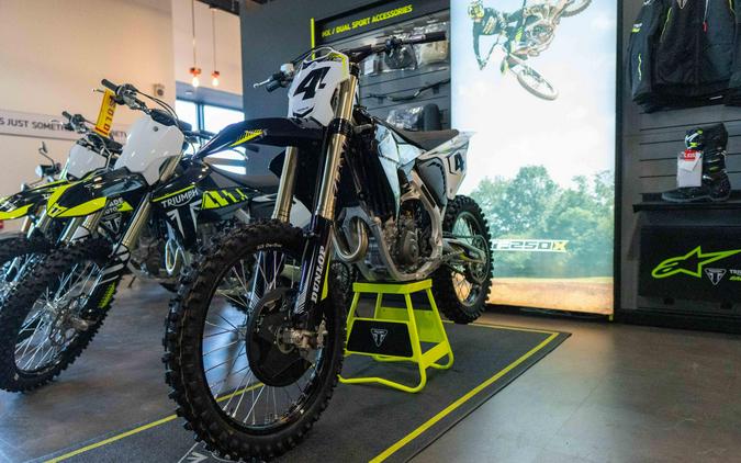 2025 Triumph TF 450-RC Edition