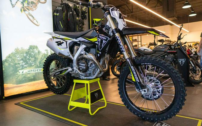 2025 Triumph TF 450-RC Edition