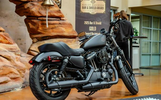 XL 883N 2021 Iron 883