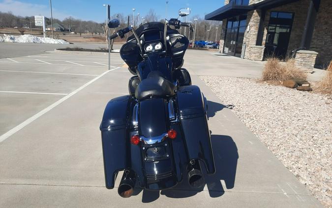 2021 Harley-Davidson® Road Glide® Vivid Black