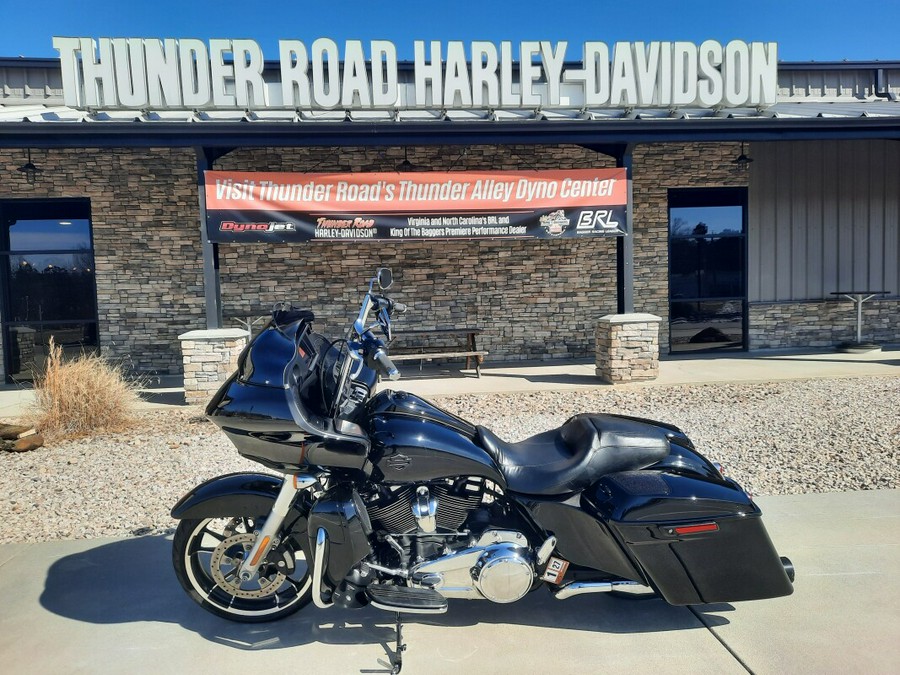2021 Harley-Davidson® Road Glide® Vivid Black
