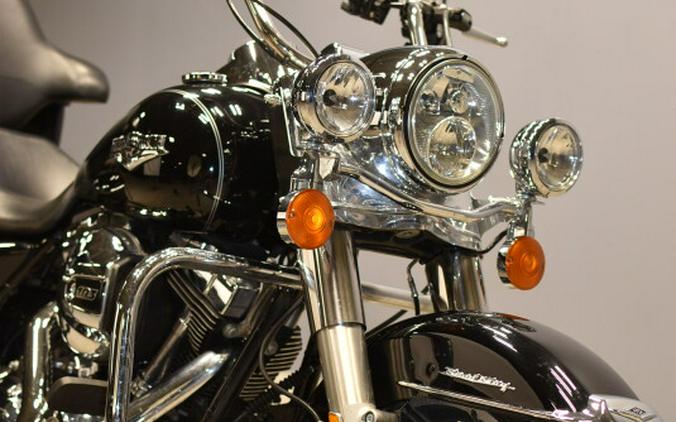 2015 Harley-Davidson Road King FLHR