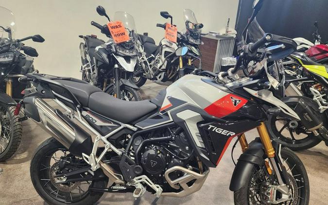 2025 Triumph Tiger 900 Rally Pro Ash Grey Intense Orange