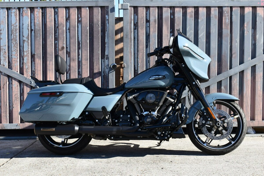 2024 Harley-Davidson® Street Glide® FLHX