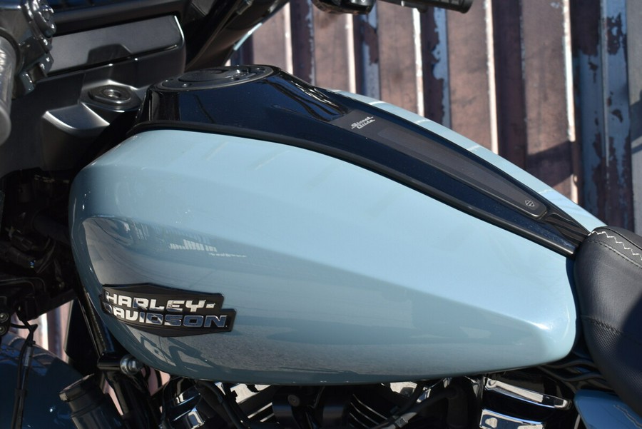 2024 Harley-Davidson® Street Glide® FLHX