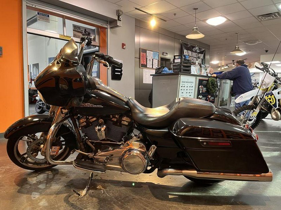 2019 Harley-Davidson® FLHX - Street Glide®